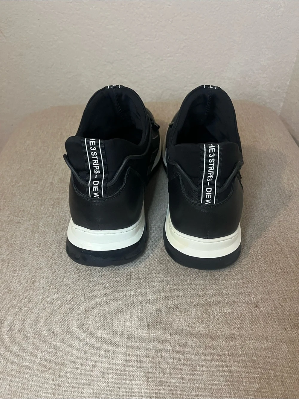 Men's CMR Chamaripa elevator sneakers Black Lace-Up with White Sole Size 8.5